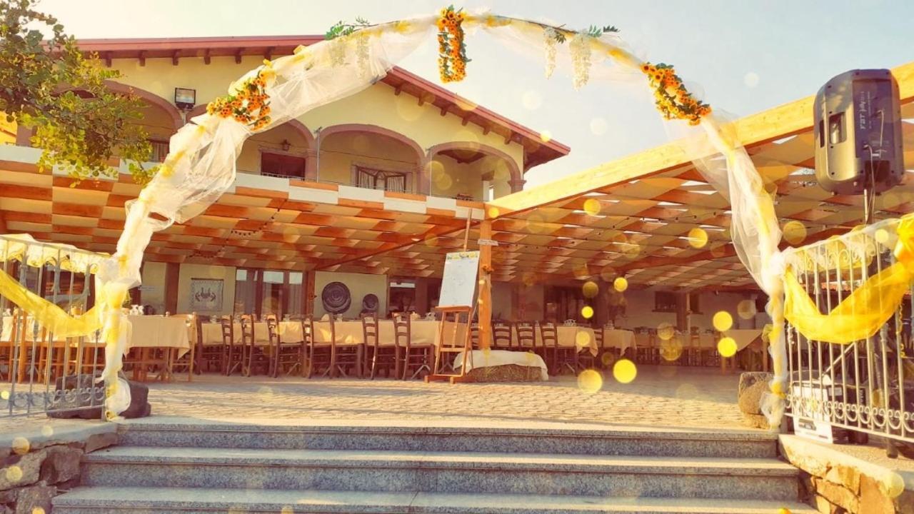 Agriturismo Da Lino Agripizza Villa Samugheo Екстериор снимка